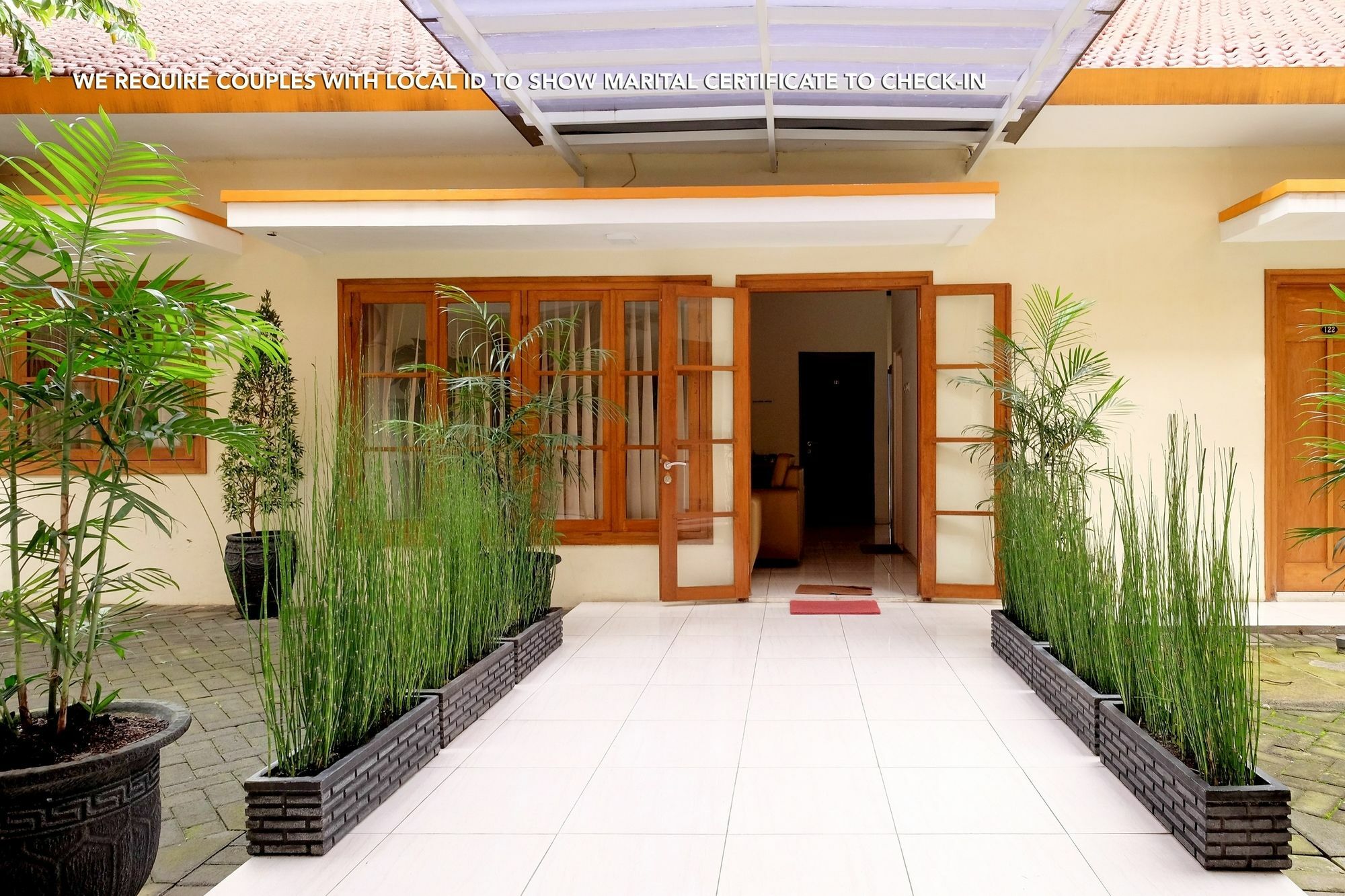 Zen Rooms Near Stasiun Kota Baru Μαλάνγκ Εξωτερικό φωτογραφία
